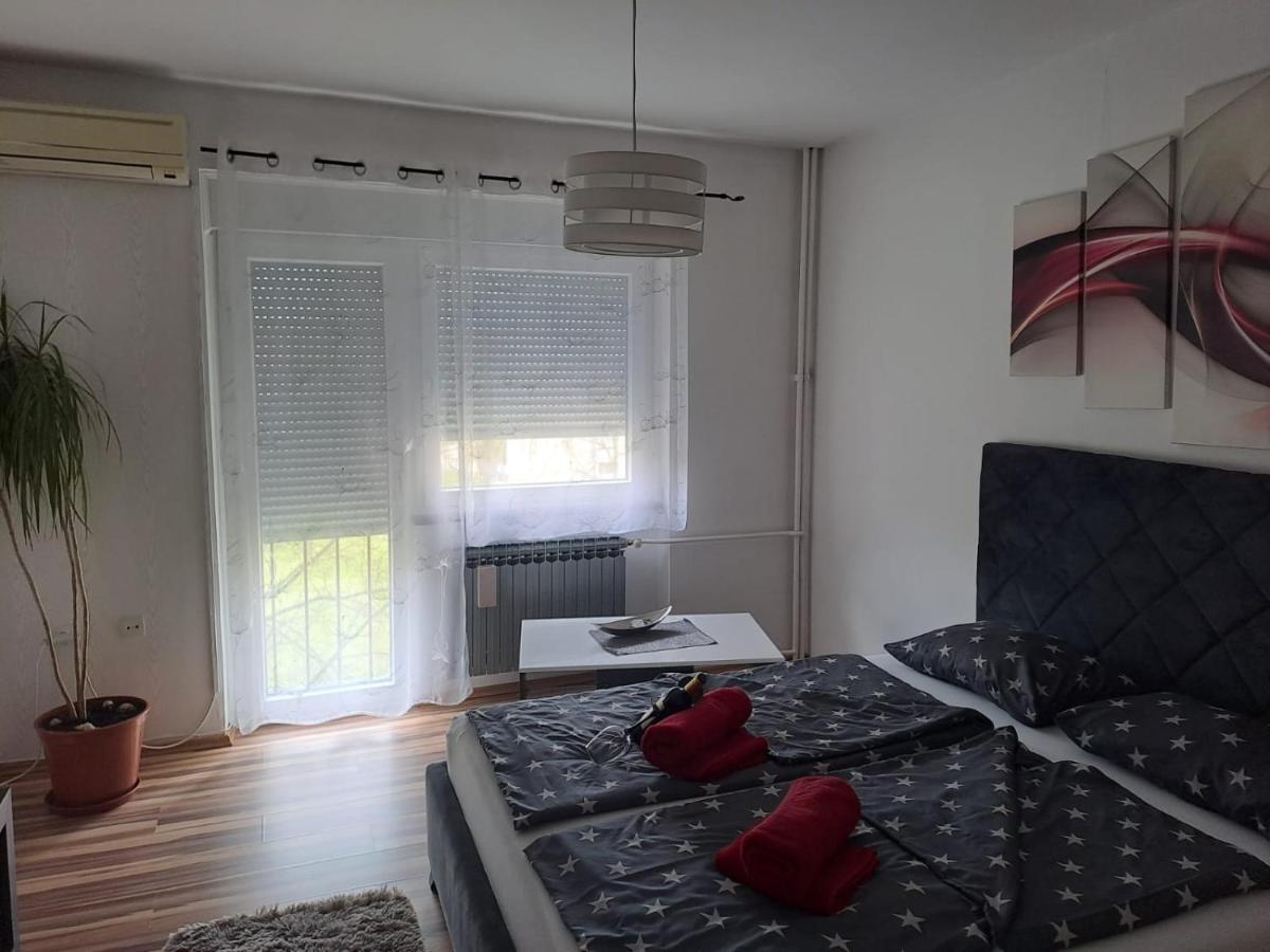 Studio Apartman Bf Slavonski Brod Exterior foto